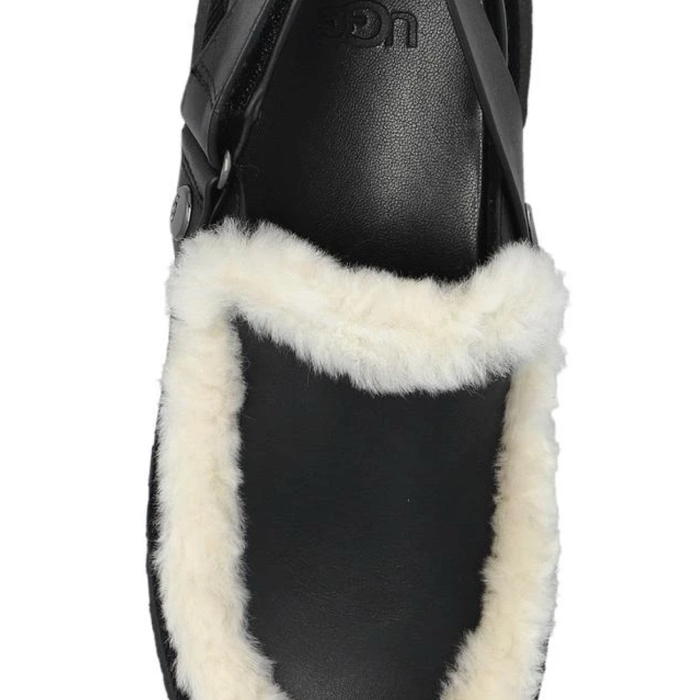 Black Clogs - Picture 4 of 5